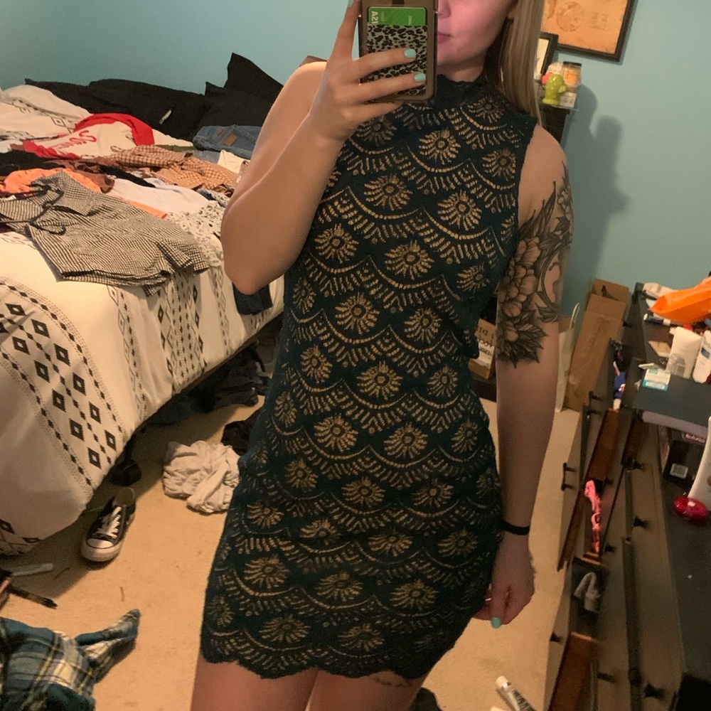 Boutique body con dress